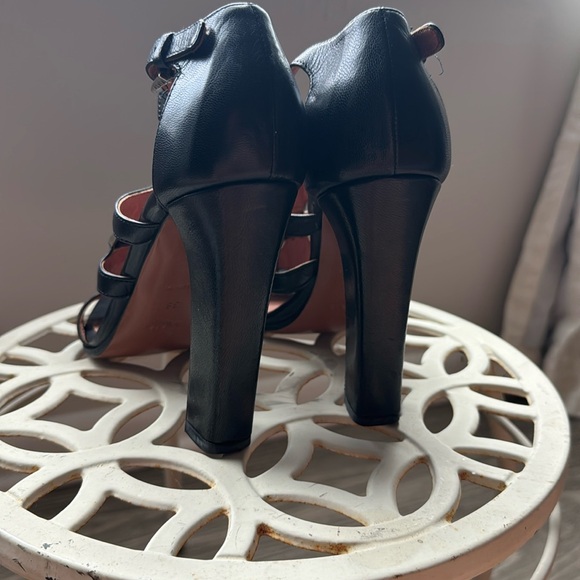 ALAIA Elegant Black Strappy Heels- sz 38 - Picture 4 of 6